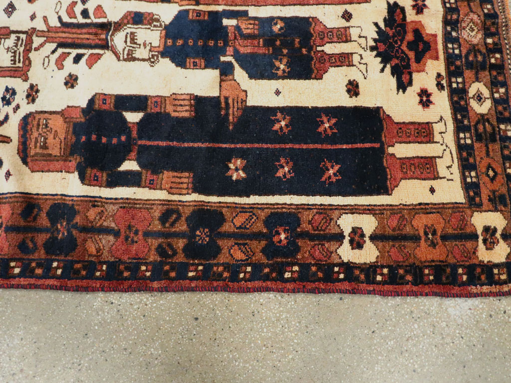 Vintage Persian Bakhtiari Pictorial Rug, No.29172 - Staging