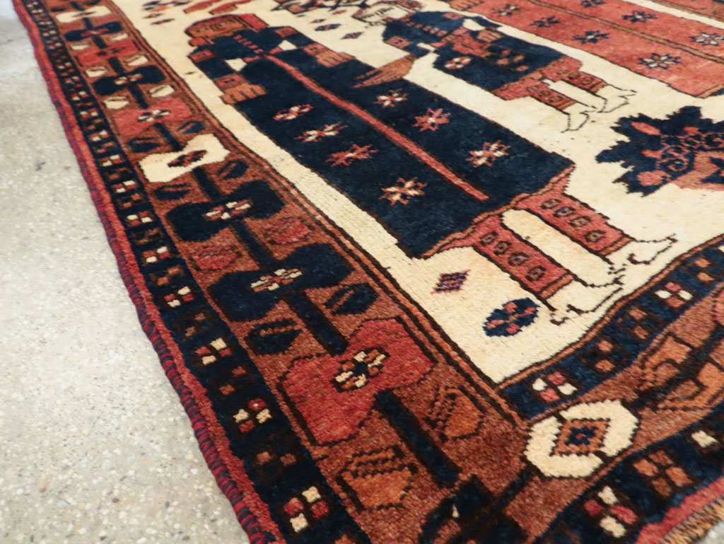 Vintage Persian Bakhtiari Pictorial Rug, No.29172 - Staging