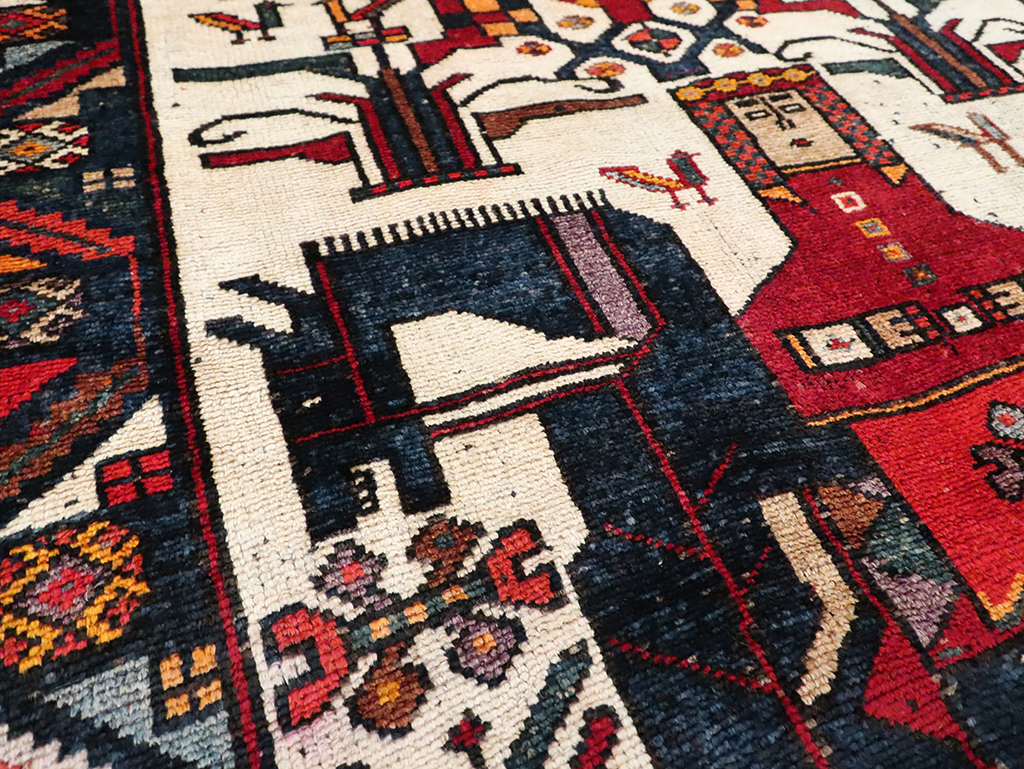 Vintage Persian Pictorial Bakhtiari Accent Rug, No.29173 - Staging