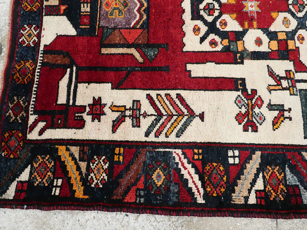 Vintage Persian Pictorial Bakhtiari Accent Rug, No.29173 - Staging