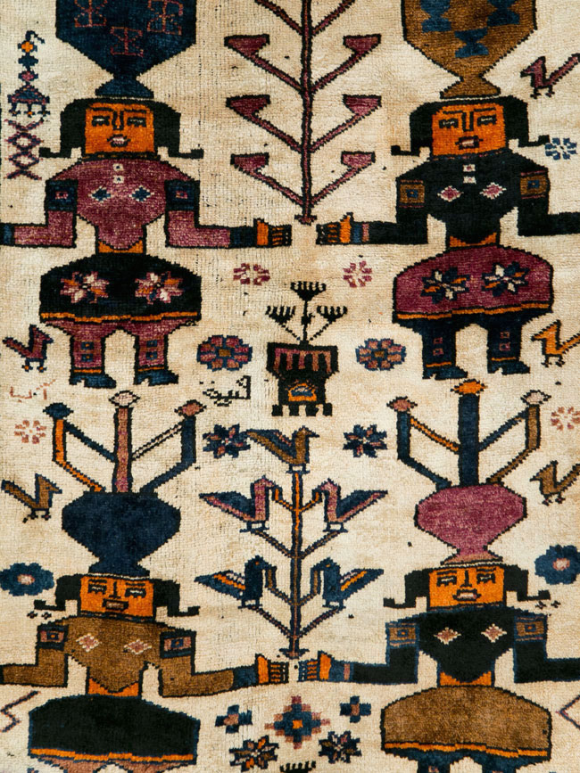 Vintage Bakhtiari Pictorial Rug, No.29174 - Staging