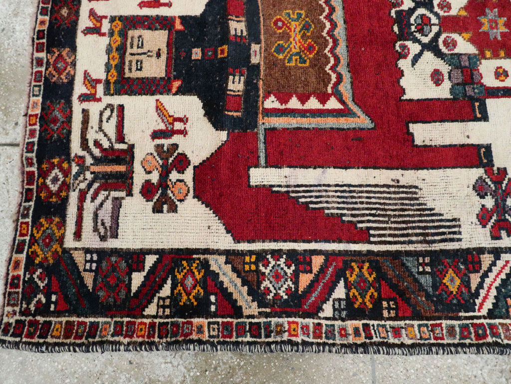 Vintage Persian Bakhtiari Pictorial Accent Rug, No.29176 - Staging