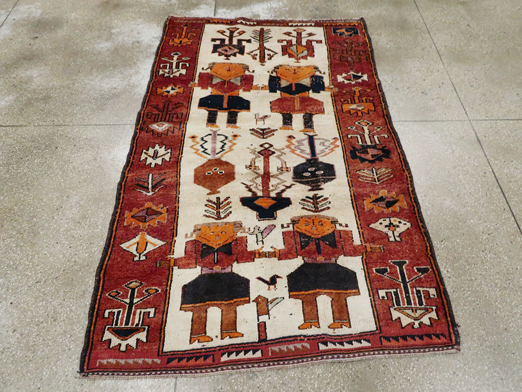 Vintage Persian Bakhtiari Pictorial Accent Rug, No.29181 - Staging