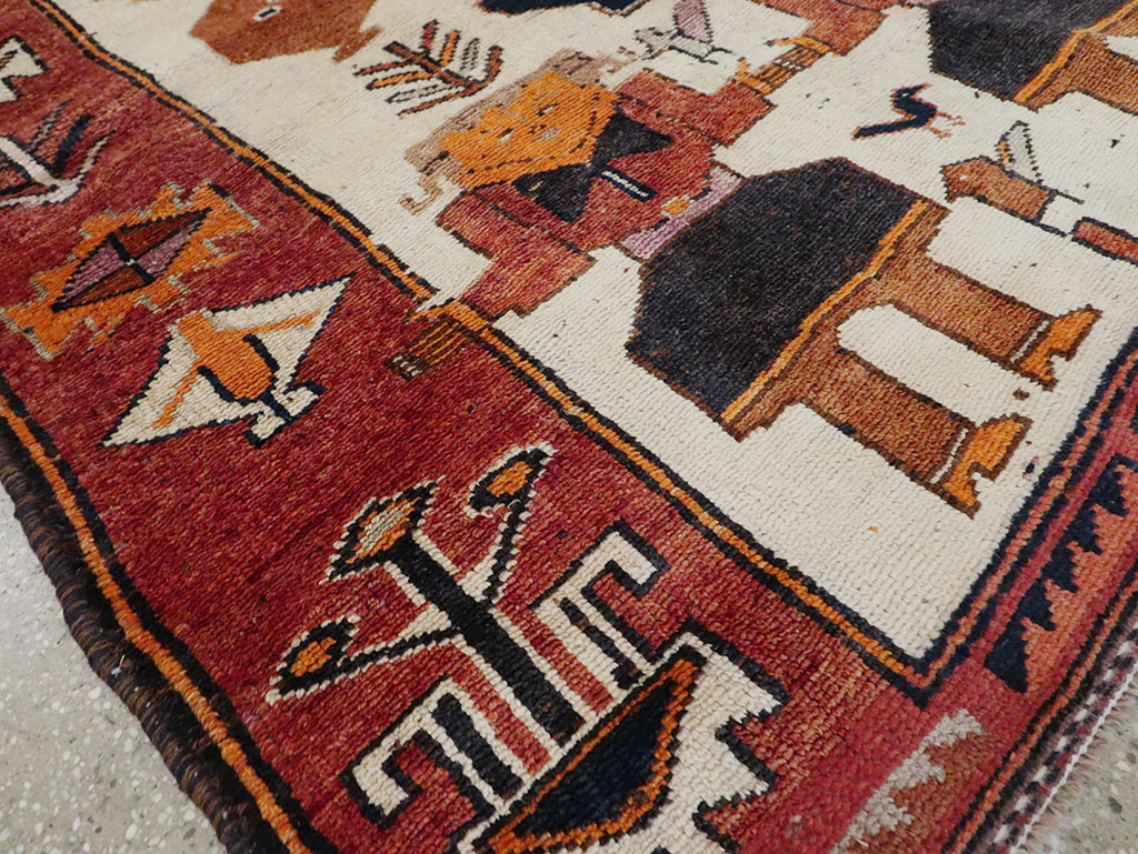 Vintage Persian Bakhtiari Pictorial Accent Rug, No.29181 - Staging