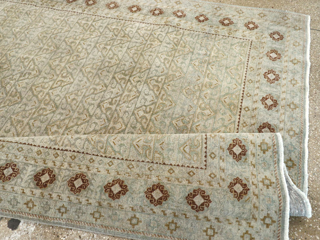 Vintage Persian Kashan Accent Carpet, No.29193 - Staging