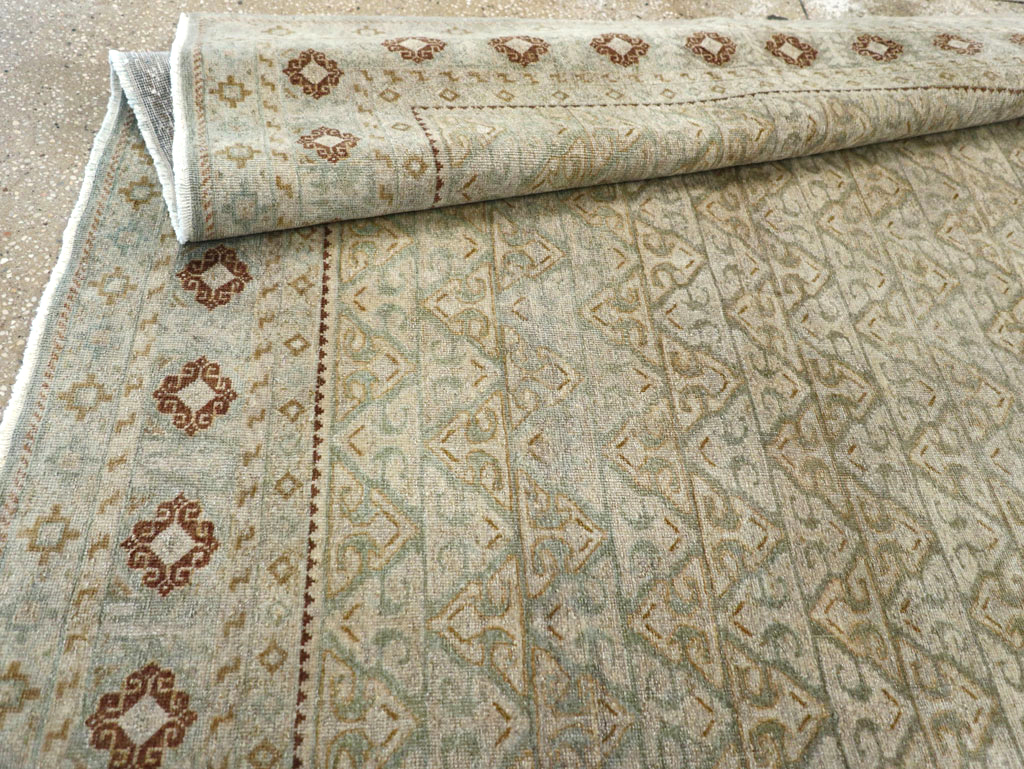 Vintage Persian Kashan Accent Carpet, No.29193 - Staging