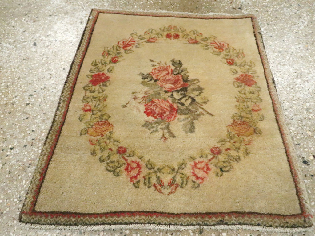 Antique Persian Kashan Throw Rug (Pair: 2 of 2), No.29213 - Staging