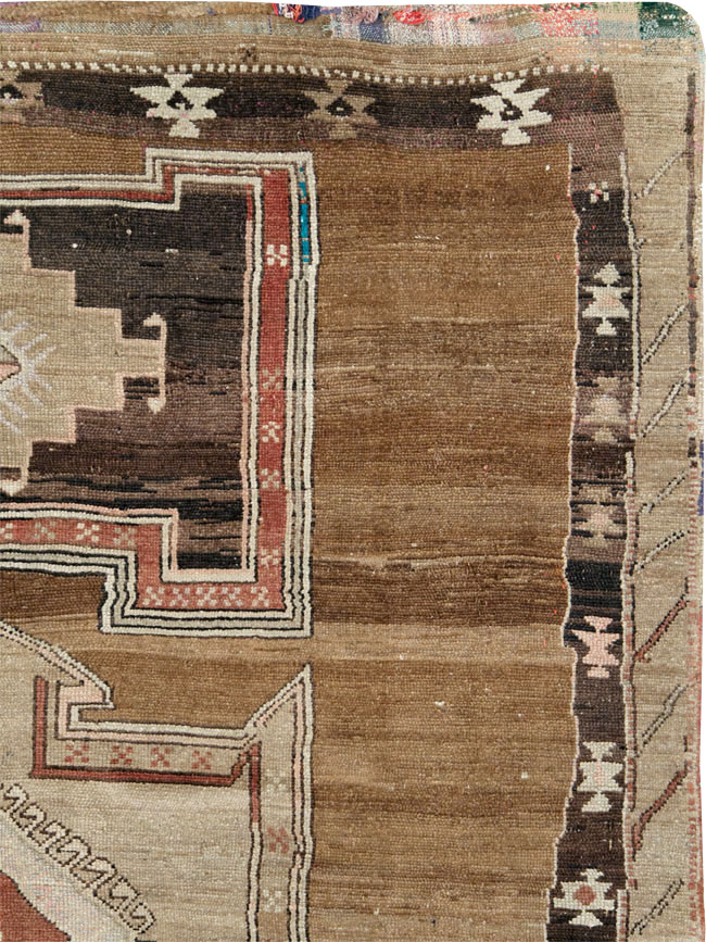 Vintage Turkish Anatolian Room Size Carpet, No.29217 - Staging