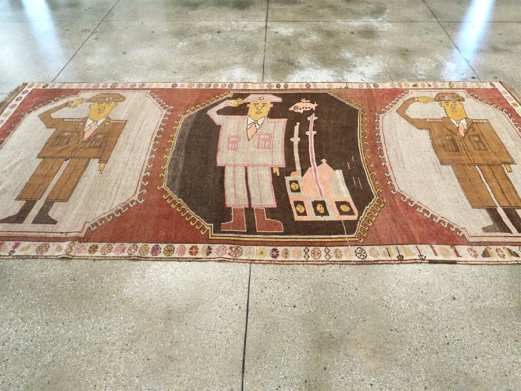 Vintage Turkish Anatolian Pictorial Gallery Rug, No.29222 - Staging