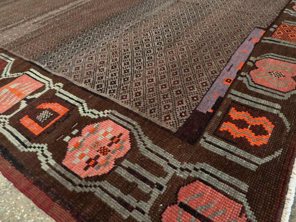 Vintage Turkish Anatolian Room Size Carpet, No.29225 - Staging