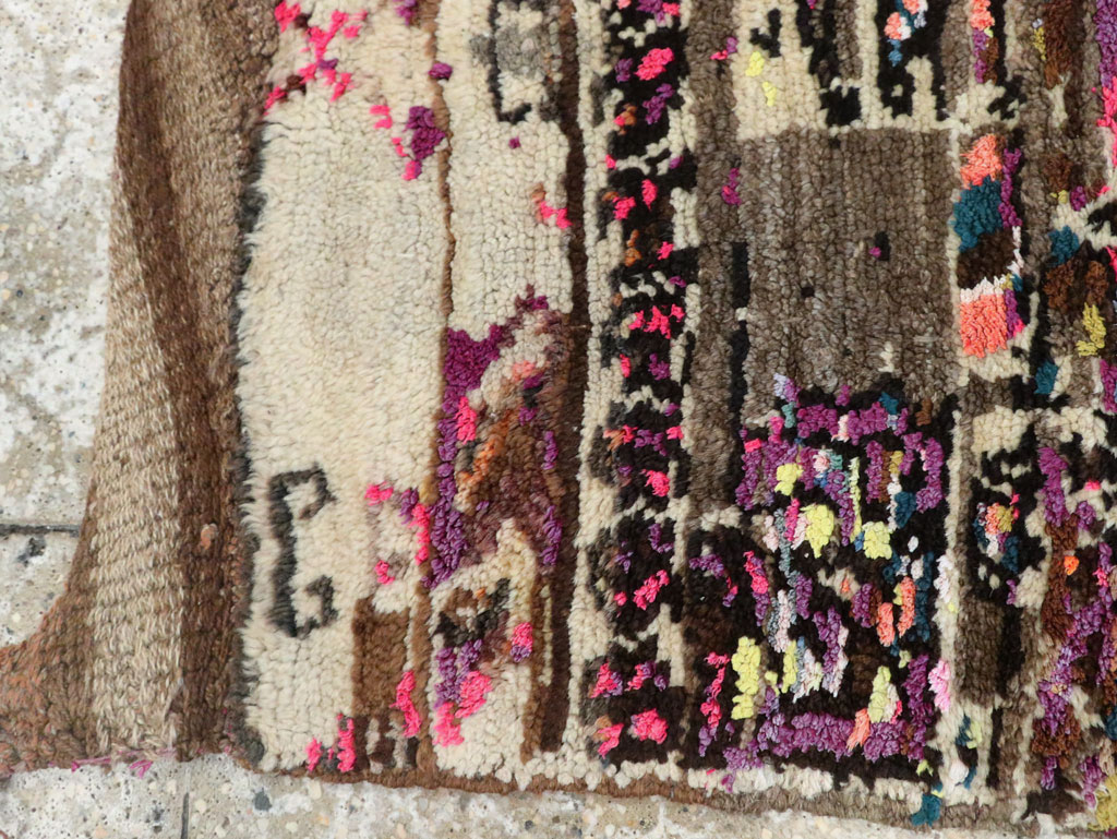 Contemporary  Anatolian Rug, No.29226 - Staging