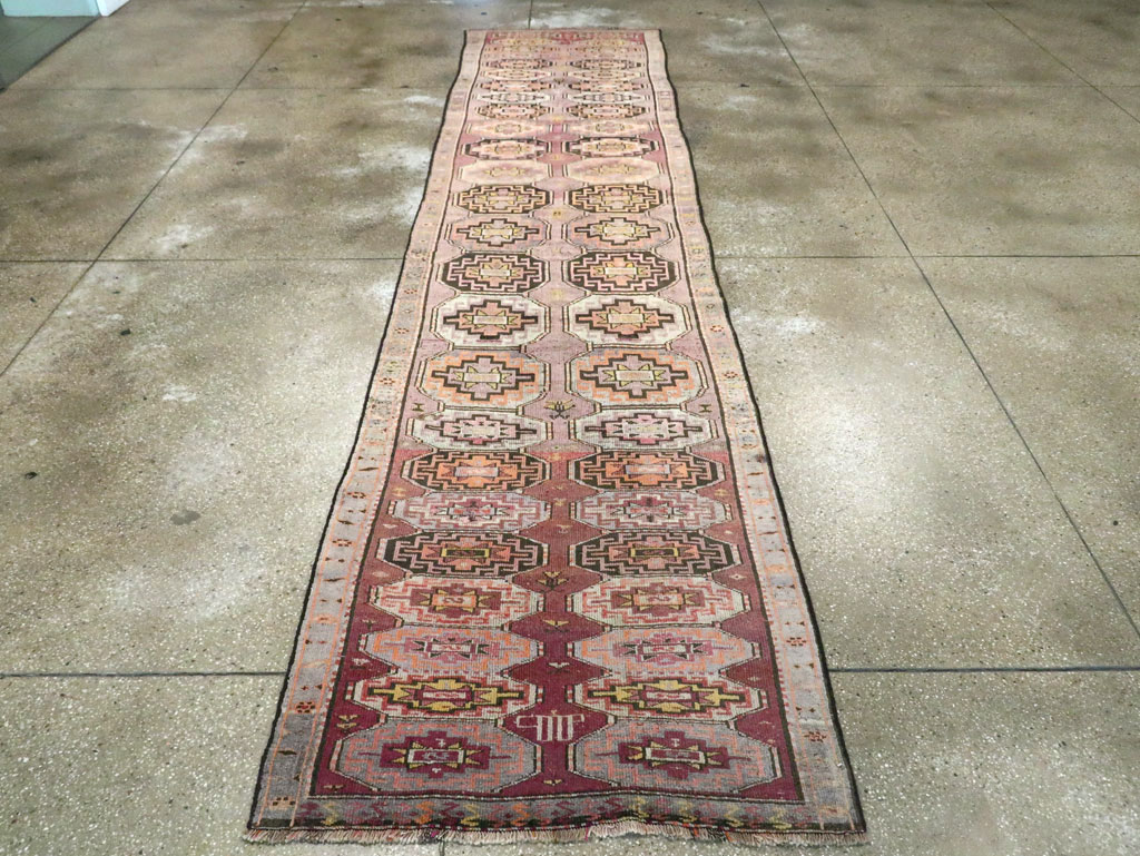 Vintage Turkish Anatolian Runner, No.29228 - Staging