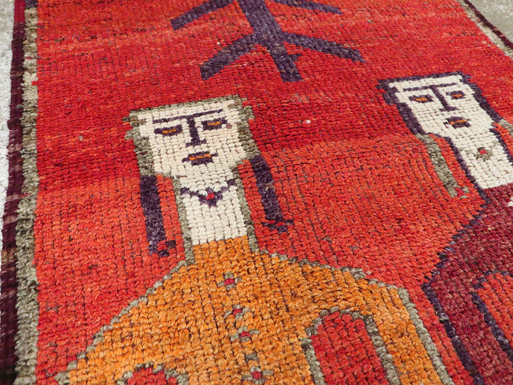 Vintage Turkish Anatolian Pictorial Runner, No.29231 - Staging