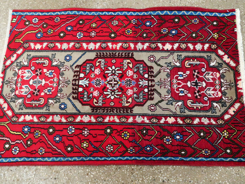 Vintage Persian Tabriz Throw Rug (Pair: 2 of 2), No.29241 - Staging