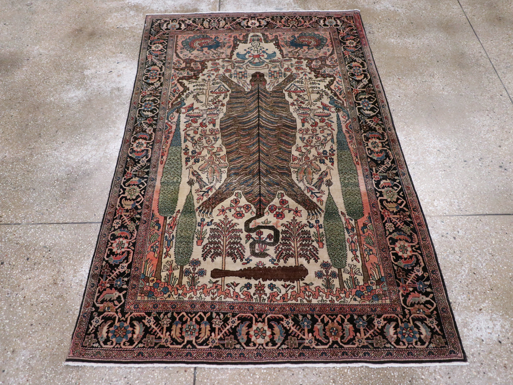 Antique Sarouk Farahan Pictorial Rug, No.29250 - Staging