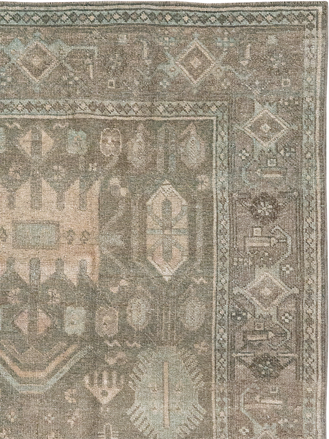 Antique Persian Bidjar Rug, No.29258 - Staging