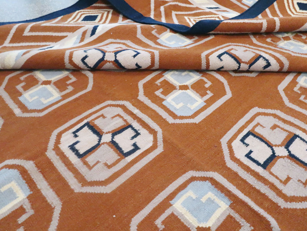 Modern Indian Flatweave Dhurrie Large Room Size Carpet, No.29266 - Staging