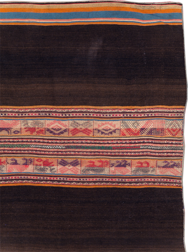 Vintage Perisan Square Kilim, No.29282 - Staging