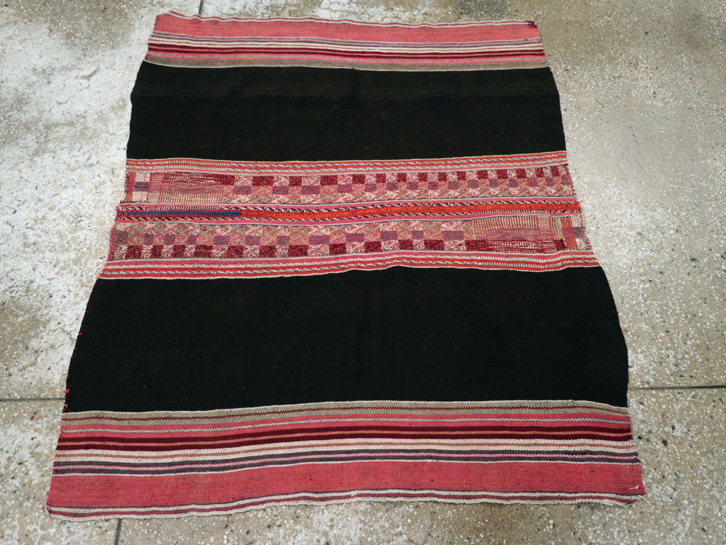 Vintage Persian Kilim, No.29283 - Staging