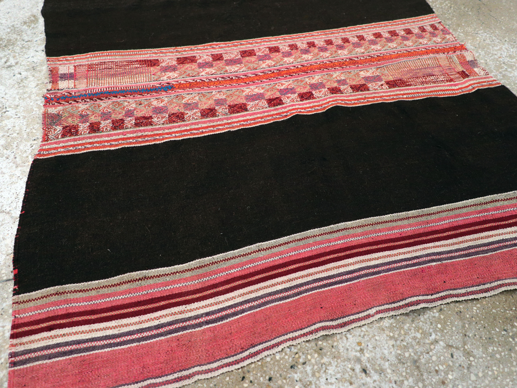 Vintage Persian Kilim, No.29283 - Staging