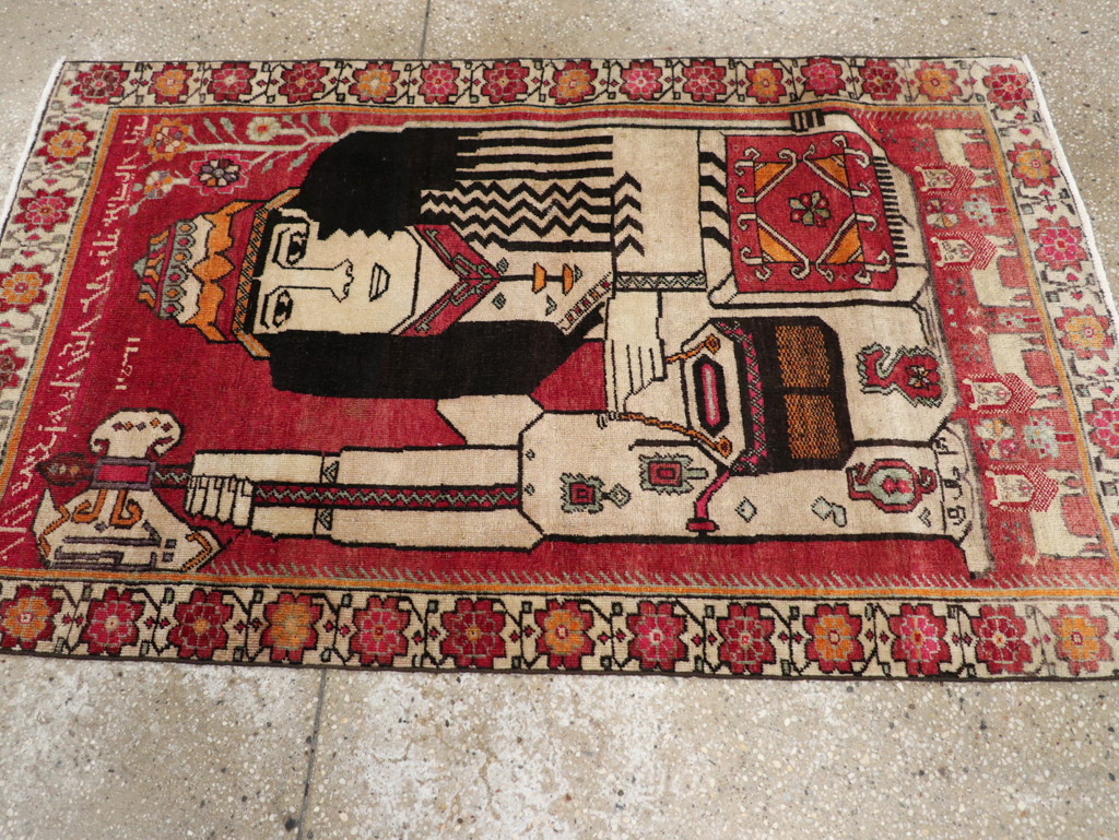 Vintage Persian Shiraz Pictorial Throw Rug, No.29304 - Staging