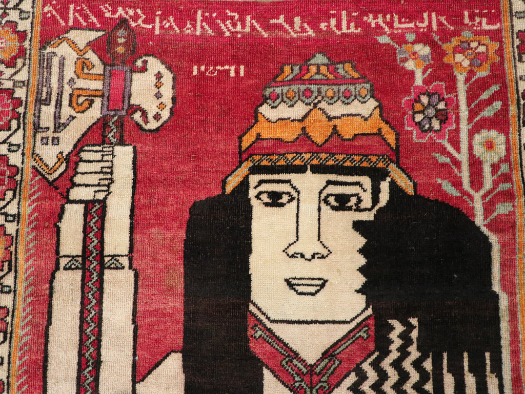 Vintage Persian Shiraz Pictorial Throw Rug, No.29304 - Staging