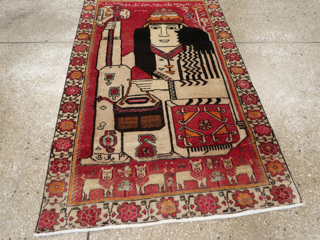 Vintage Persian Shiraz Pictorial Throw Rug, No.29304 - Staging