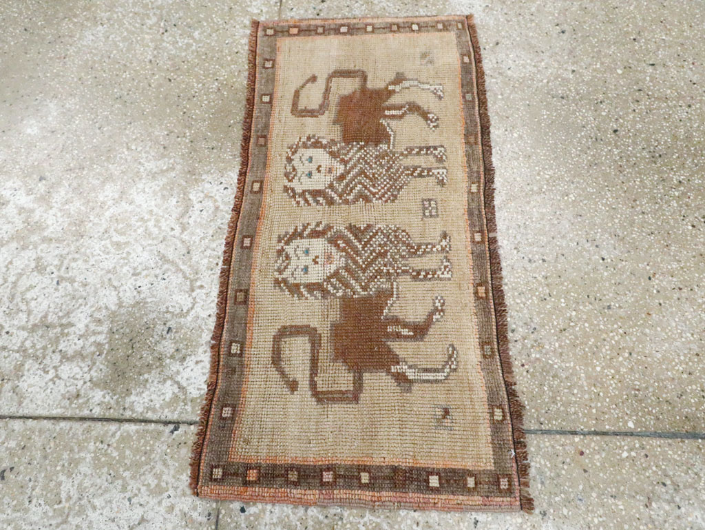 Vintage Turkish Anatolian Pictorial Throw Rug (Pair: 1 of 2), No.29314 - Staging