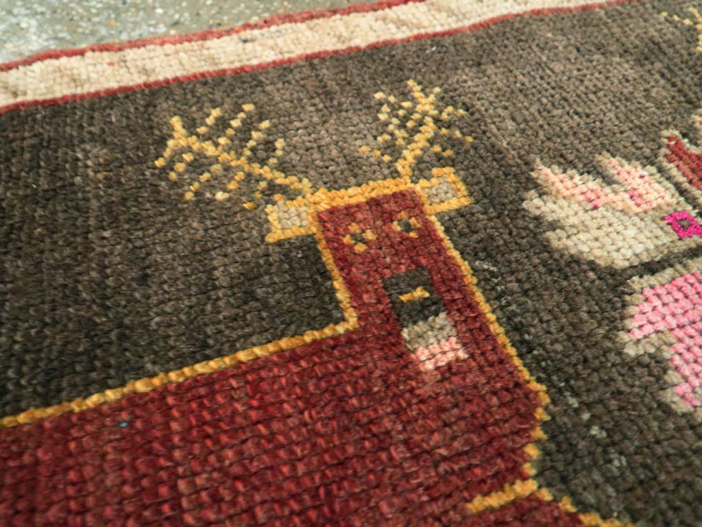 Vintage Anatolian Pictorial Rug, No.29315 - Staging