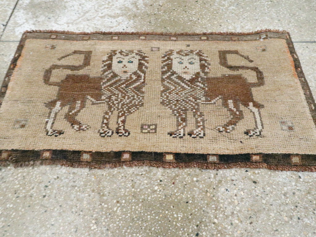 Vintage Turkish Anatolian Pictorial Throw Rug (Pair: 2 of 2), No.29318 - Staging