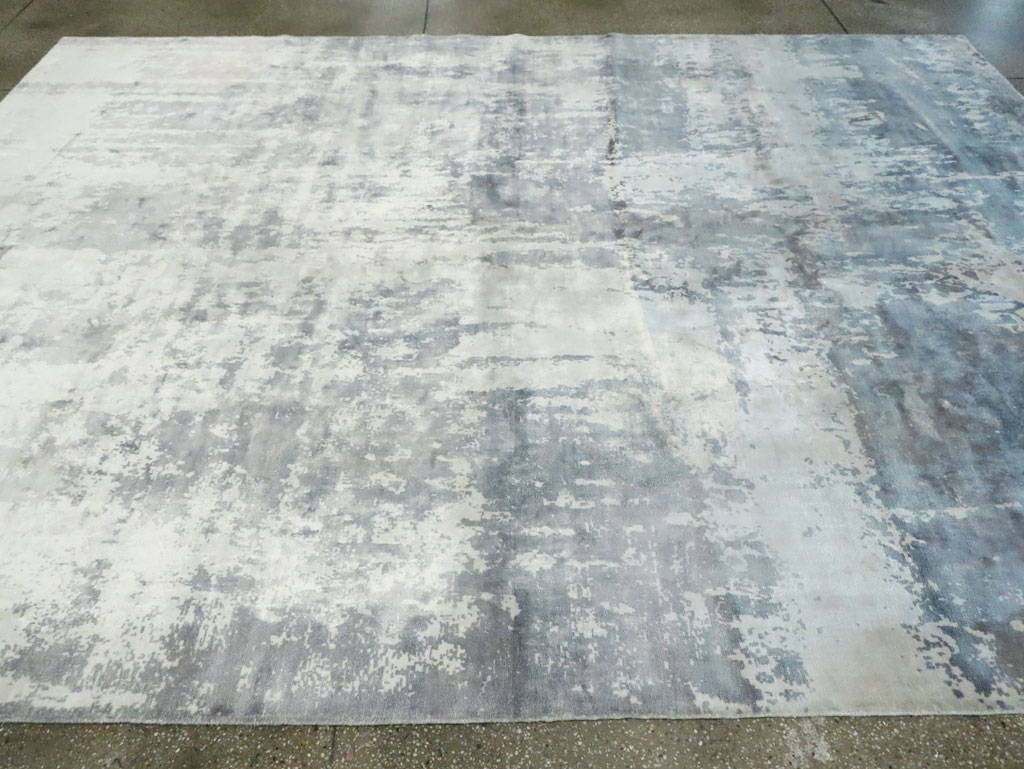 Contemporary Turkish Room Size Carpet, No.29325 - Staging