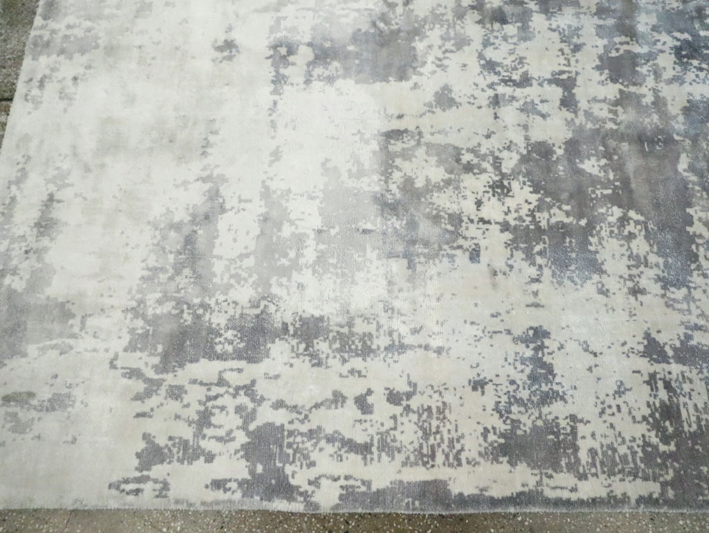 Contemporary Turkish Room Size Carpet, No.29325 - Staging