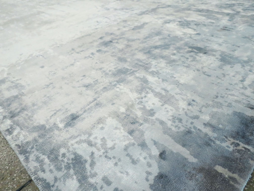 Contemporary Turkish Room Size Carpet, No.29325 - Staging