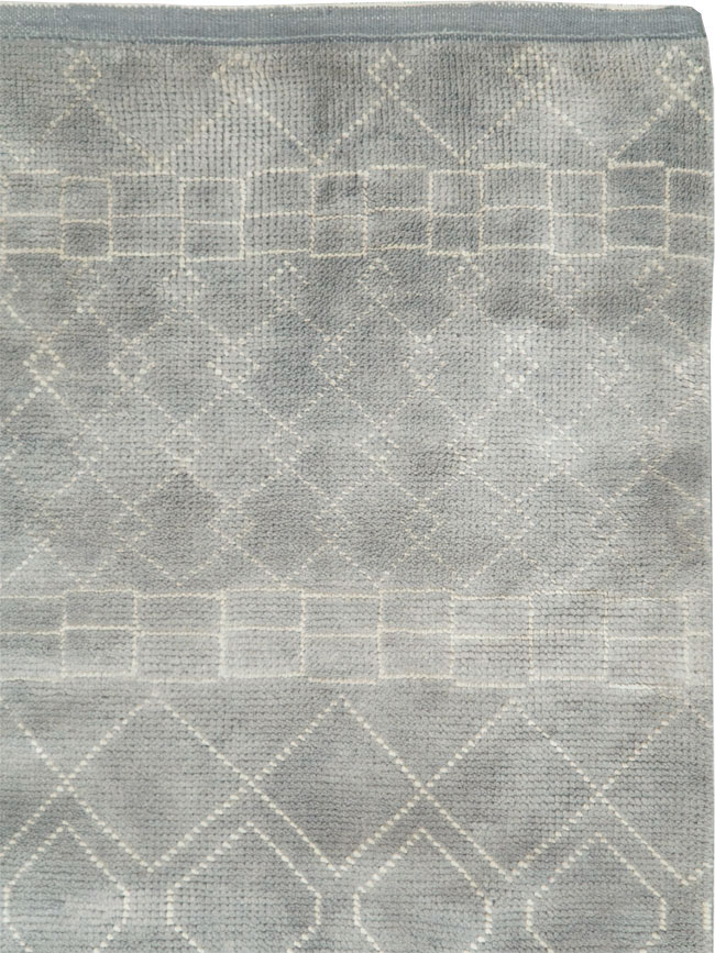 Contemporary Moroccan Room Size Carpet, No.29338 - Staging