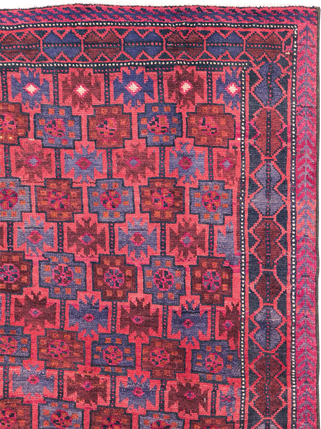 Vintage Persian Baluch Tribal Accent Rug, No.29358 - Staging