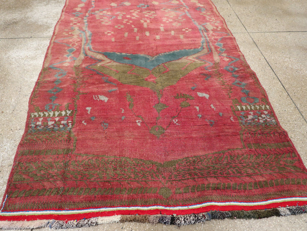 Vintage Persian Gabbeh Tribal Accent Rug, No.29359 - Staging