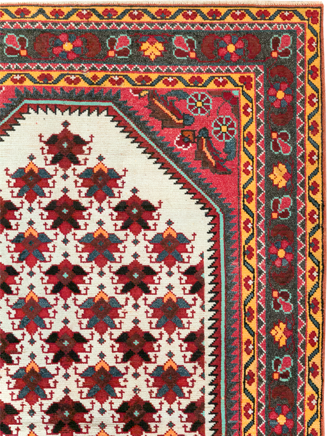 Vintage Persian Malayer Throw Rug, No.29360 - Staging