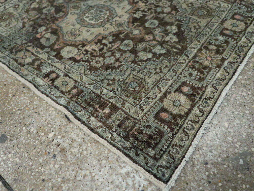 Antique Persian Malayer Throw Rug, No.29375 - Staging