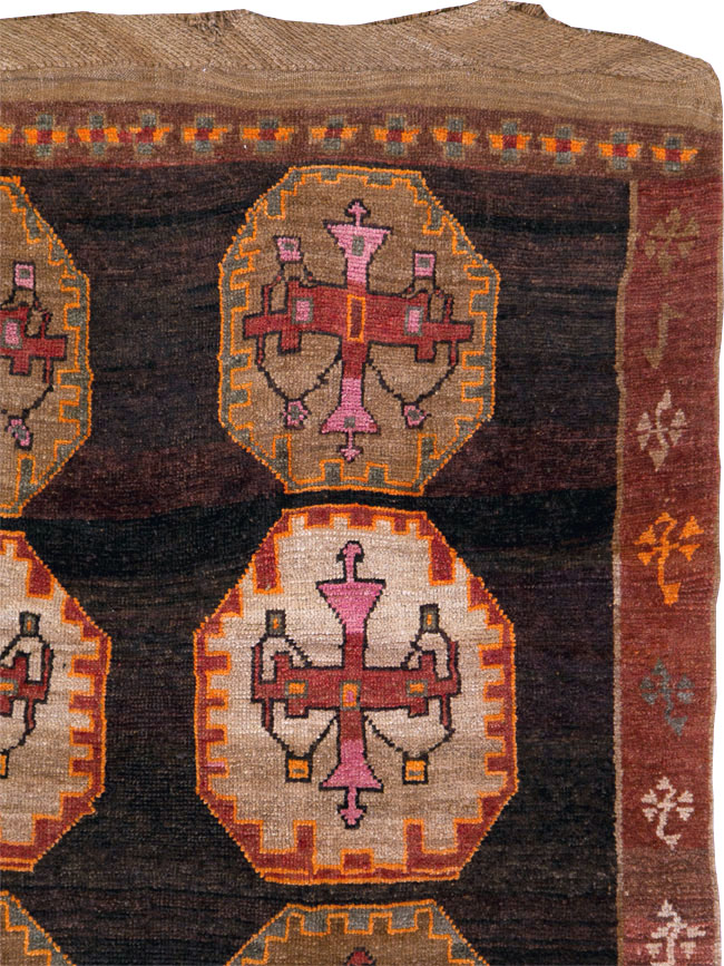 Vintage Anatolian Rug, No.29391 - Staging