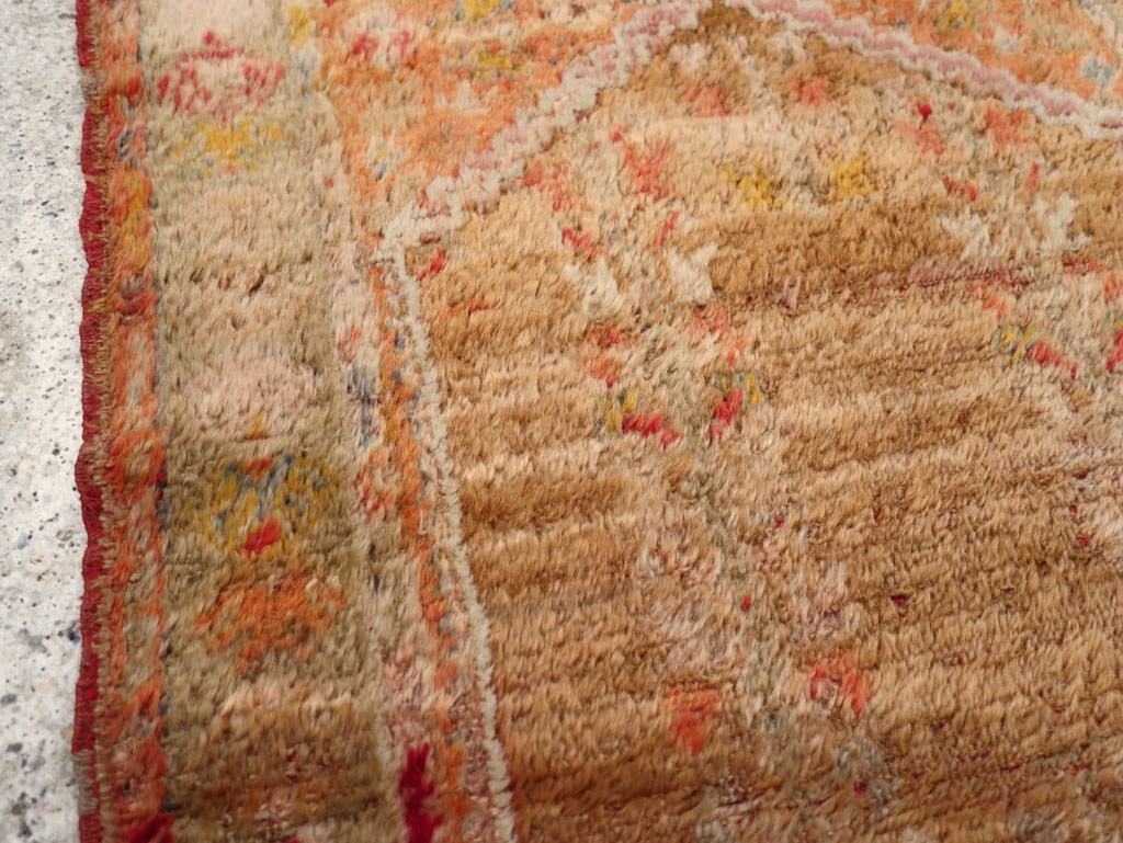 Antique Turkish Angora Oushak Throw Rug, No.29412 - Staging