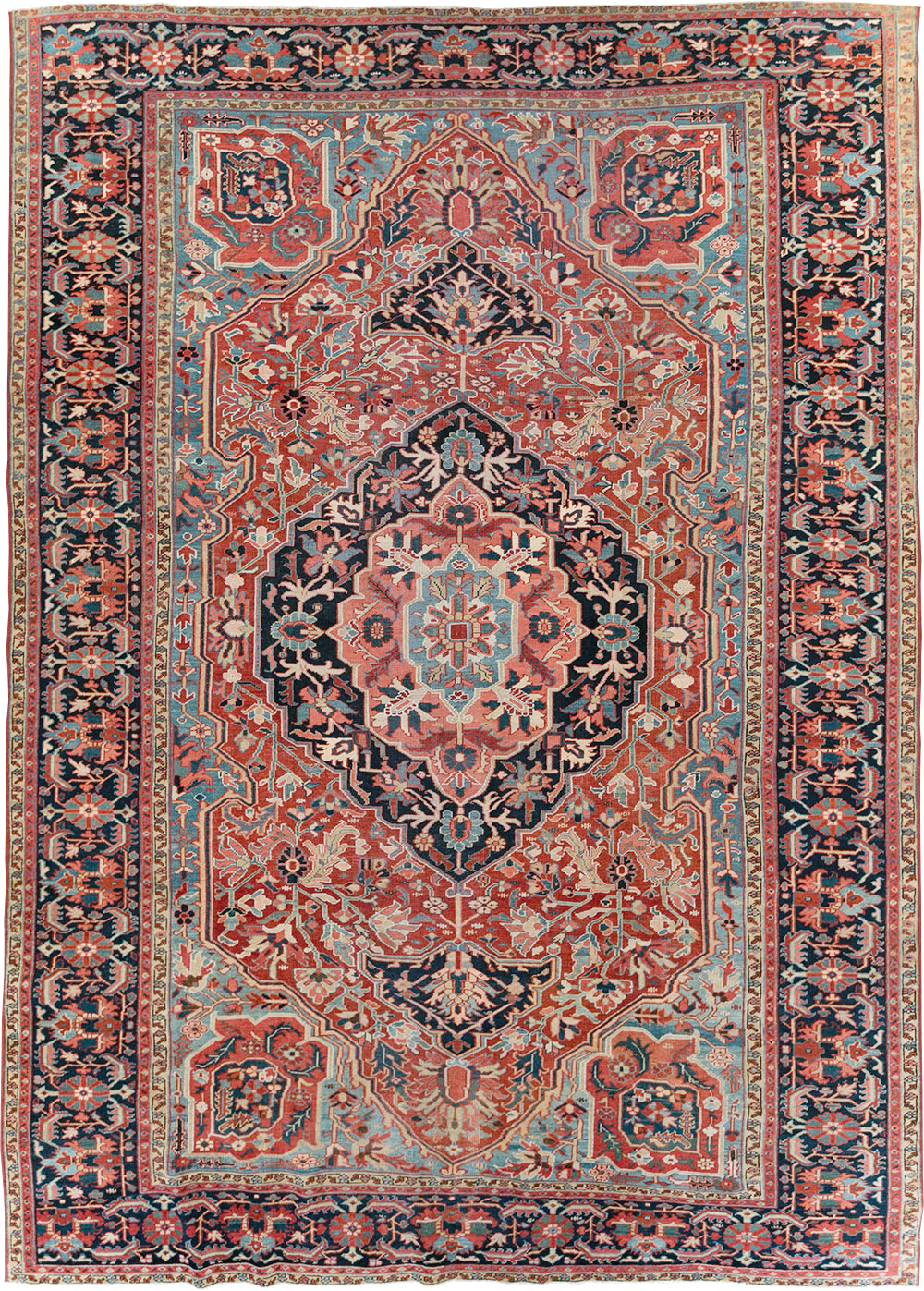 Antique Persian Heriz Carpet, No.29419 - Staging