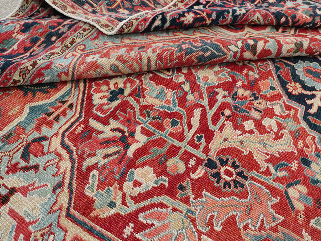 Antique Persian Heriz Carpet, No.29419 - Staging