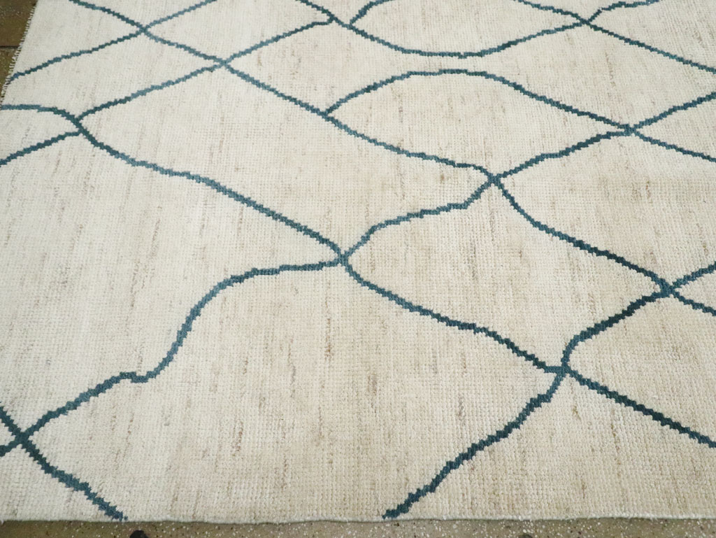 Contemporary Moroccan Room Size Carpet, No.29440 - Staging