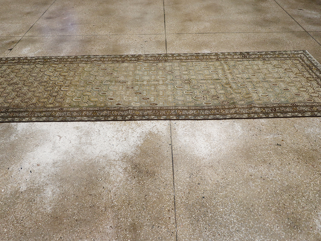 Vintage Persian Malayer Rug, No.29442 - Staging