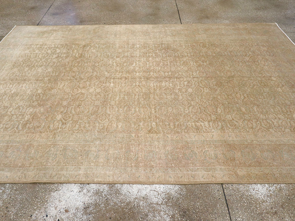 Antique Persian Mahal Carpet, No.29444 - Staging