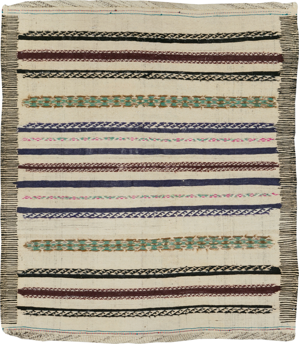 Vintage Persian Kilim, No.29455 - Staging