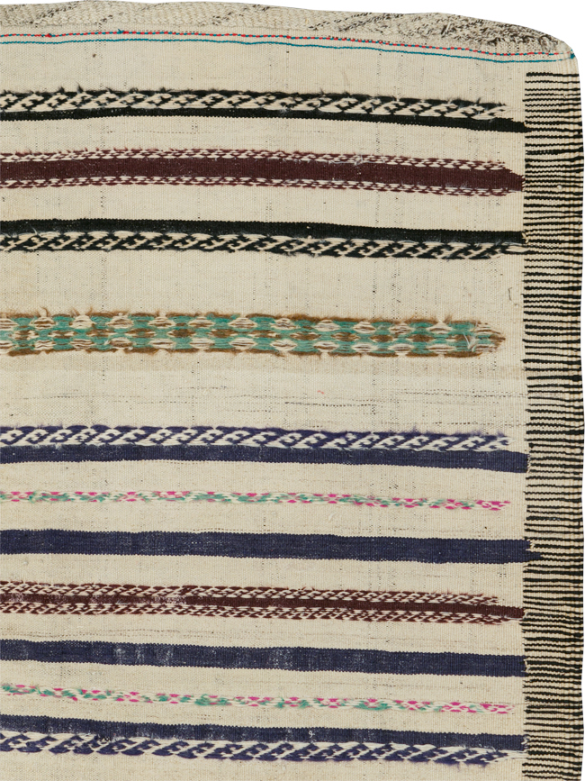 Vintage Persian Kilim, No.29455 - Staging