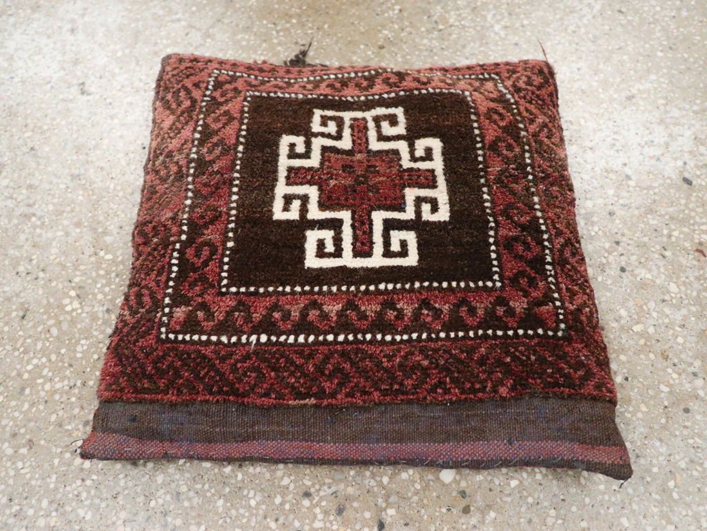 Vintage Persian Baluch Pillow, No.29474 - Staging