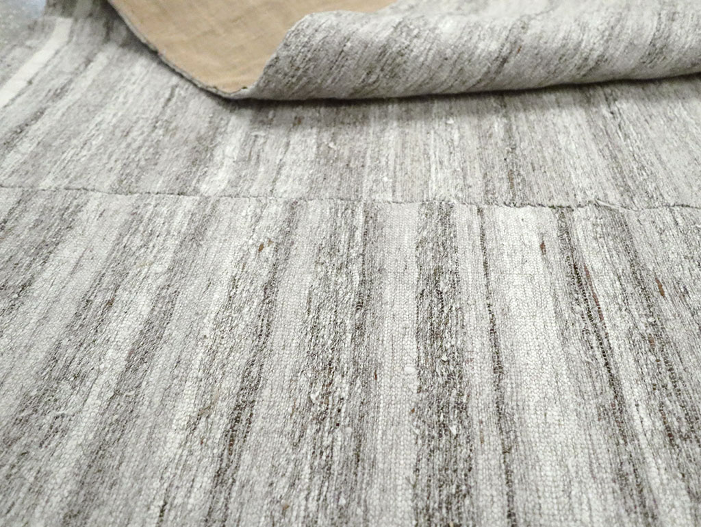 Vintage Turkish Flatweave Kilim Accent Rug, No.29488 - Staging