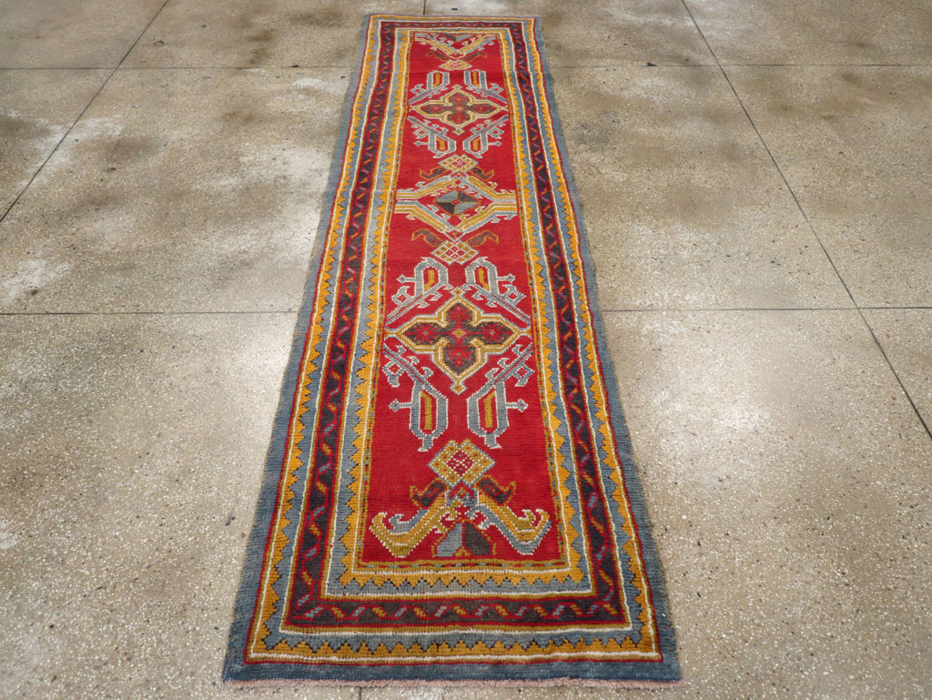 Antique Turkish Oushak Runner, No.29494 - Staging